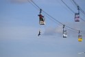 Koelner Seilbahn Gondel blieb haengen Koeln Linksrheinisch P516